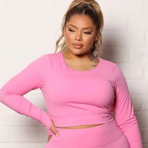 Fashion Nova Crunch Time Active Long Sleeve Crop Top in Sculpt Tech